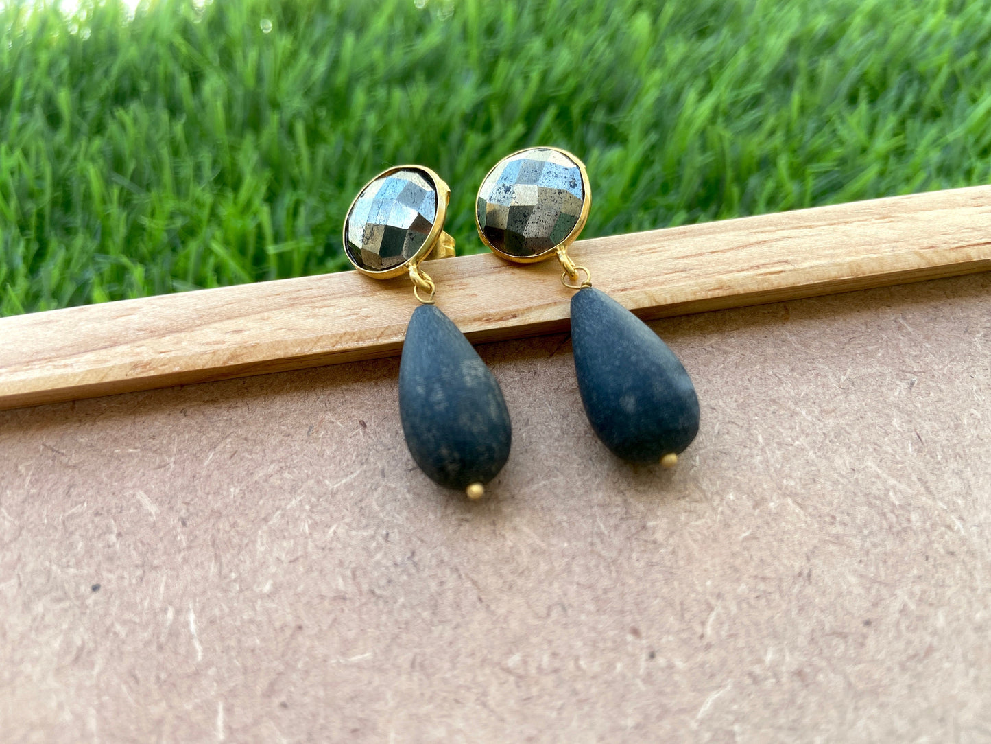 Pyrite Black Dangle Earrings