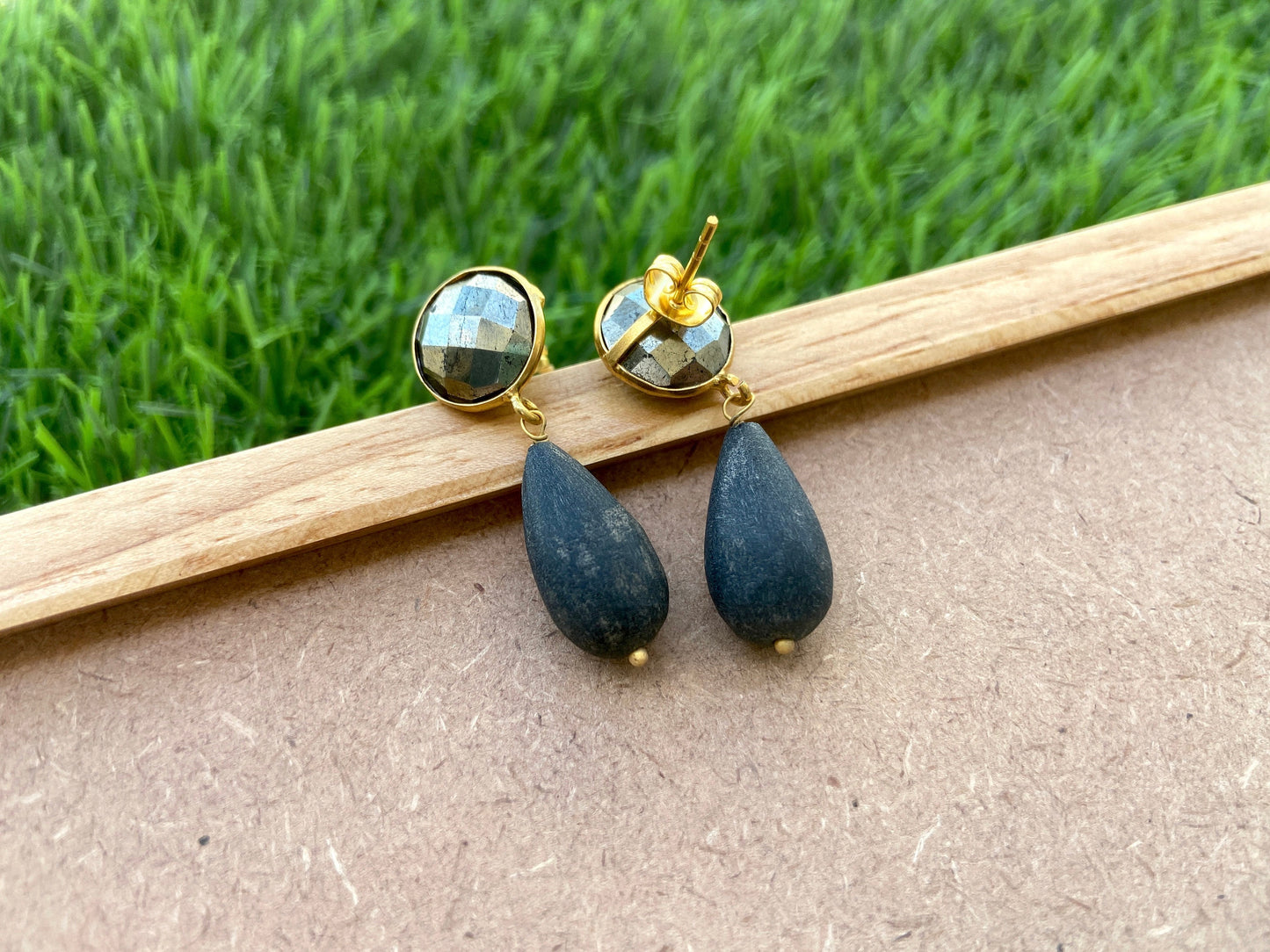 Pyrite Black Dangle Earrings