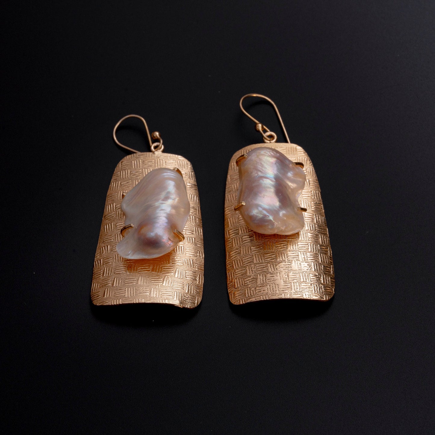 Gold Hammered Pearl Earrings