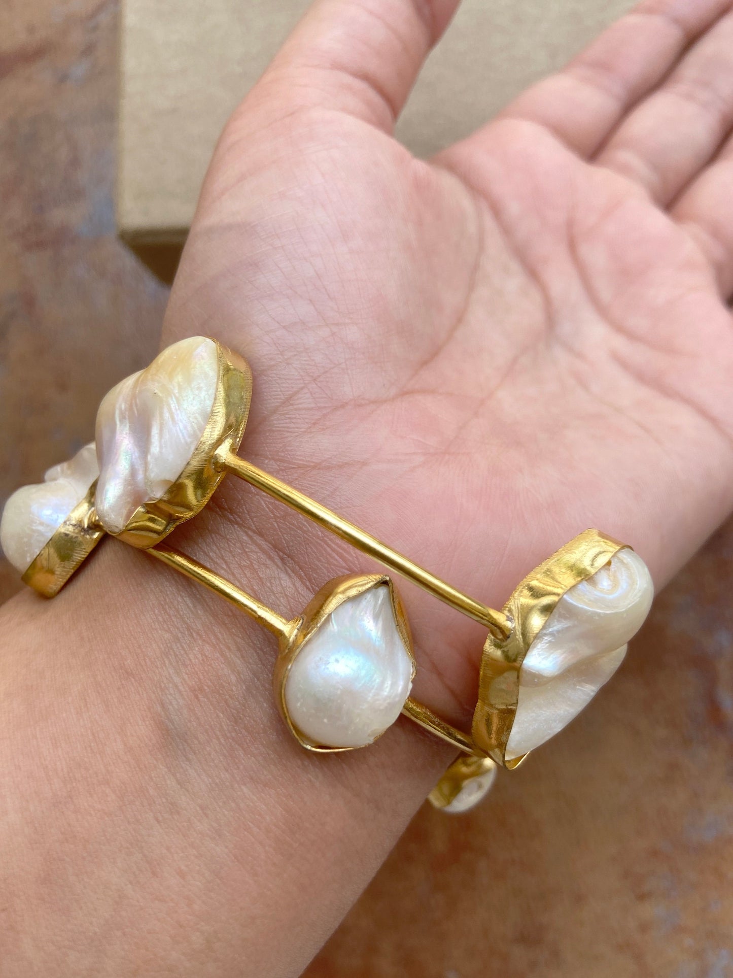 Biwa Pearl Gold Bracelet