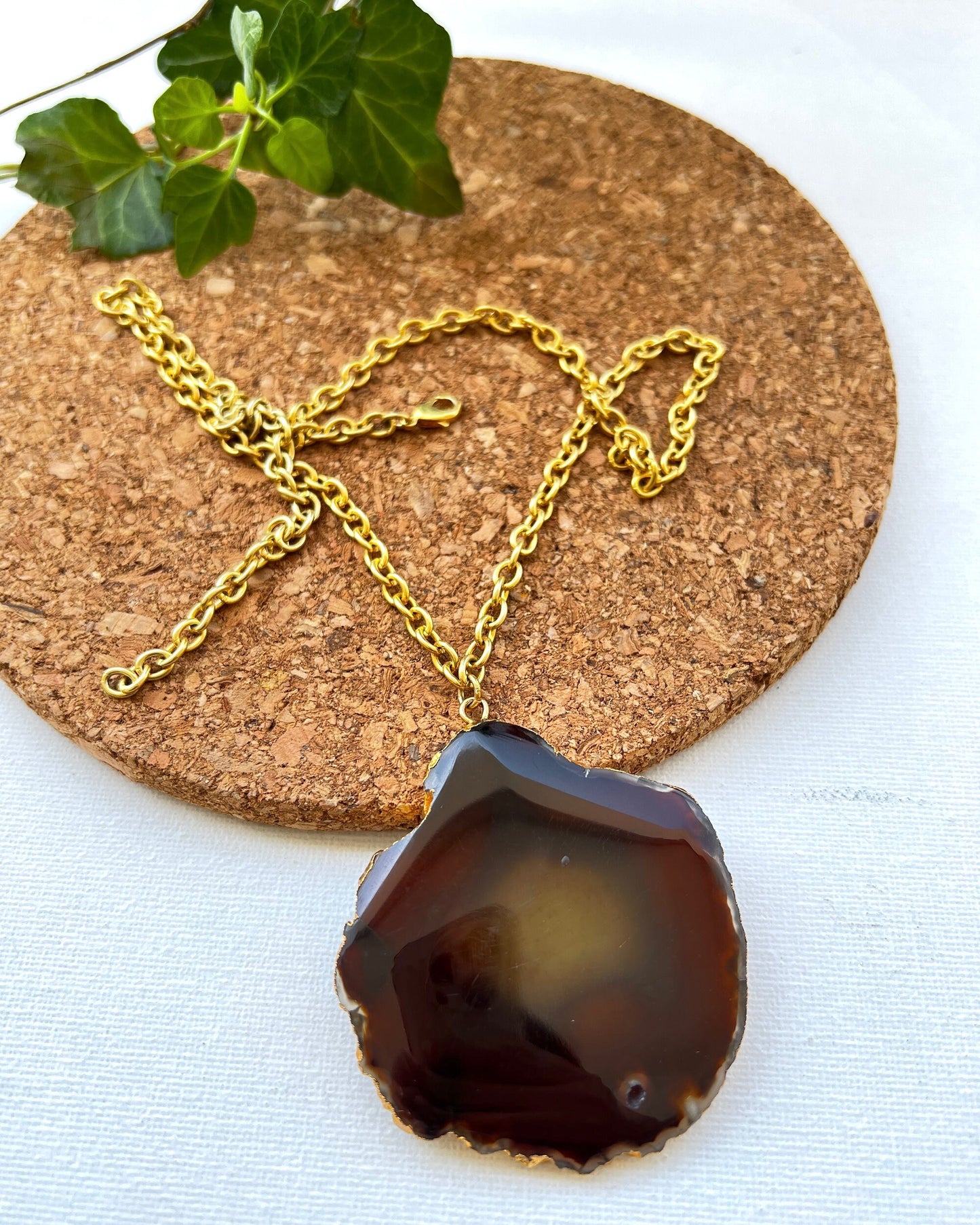 Brown Agate Pendant Necklace