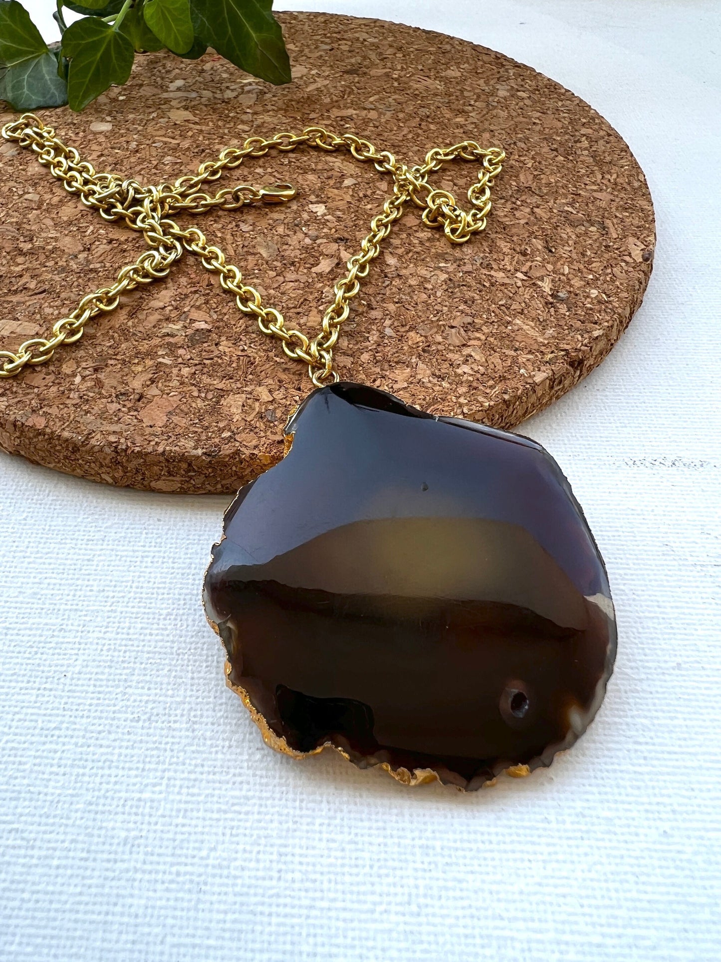 Brown Agate Pendant Necklace