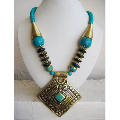 Turquoise Pendant Boho Necklace