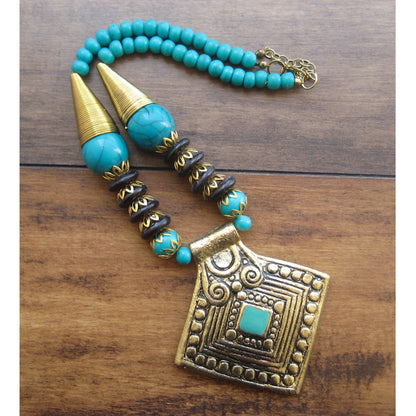 Turquoise Pendant Boho Necklace