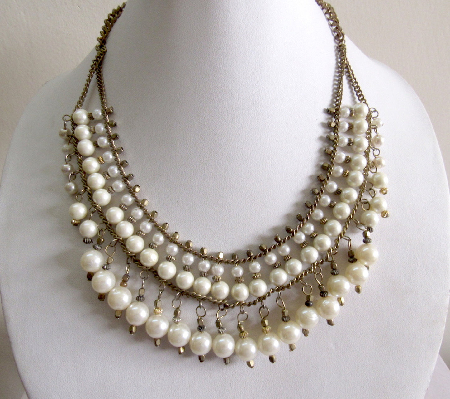 Pearl Chunky Bib Necklace