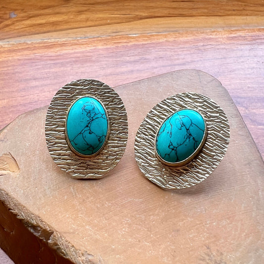 Turquoise Gold Hammered Studs