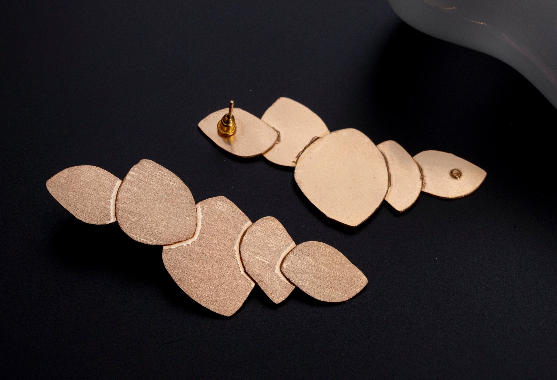 The Enache Abstract Gold Metal Earrings TheEnache