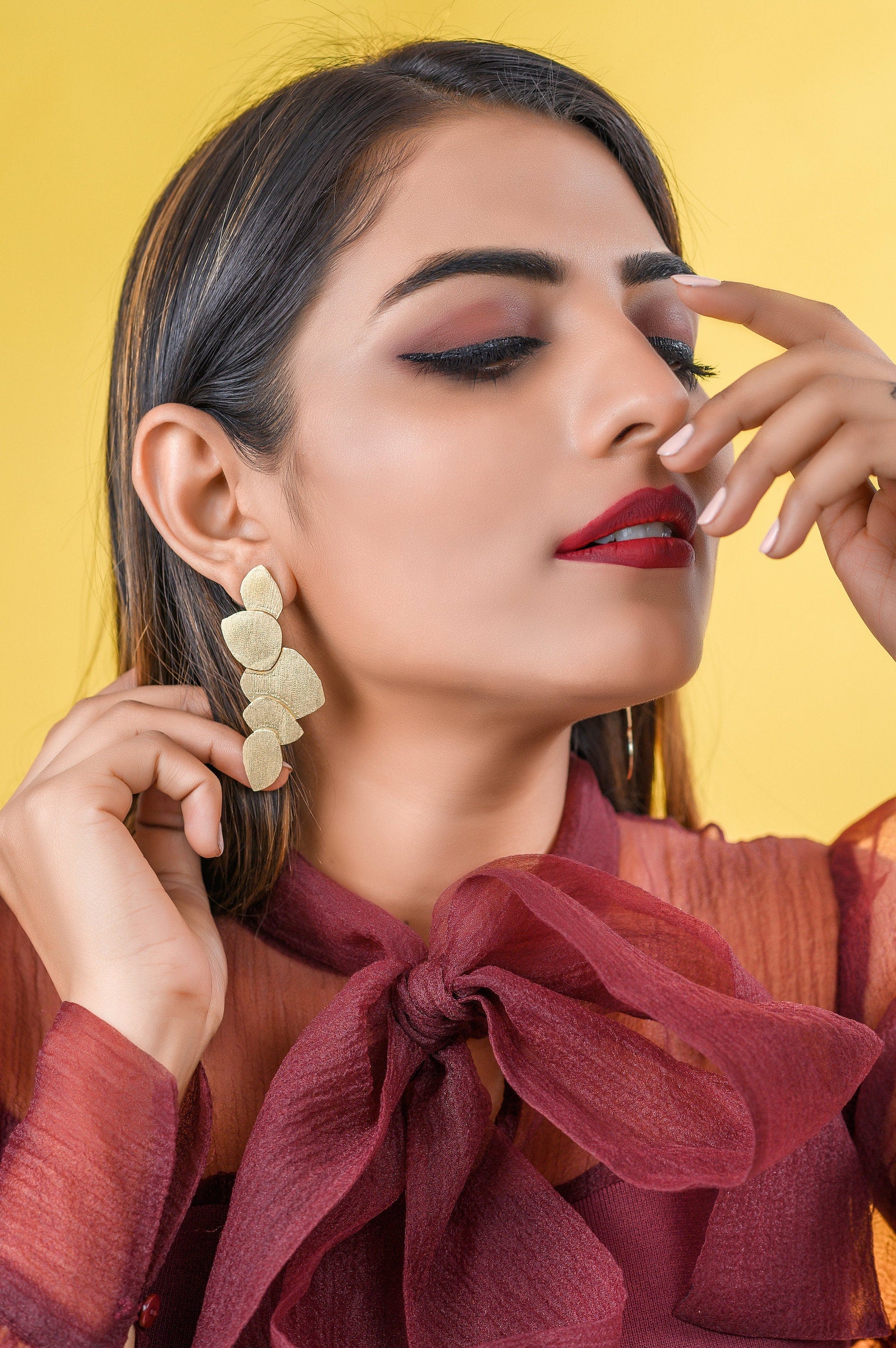 The Enache Abstract Gold Metal Earrings TheEnache
