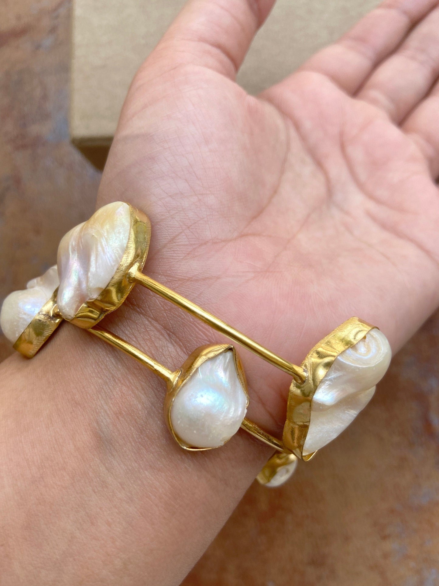 The Enache Biwa Pearl Gold Bracelet TheEnache