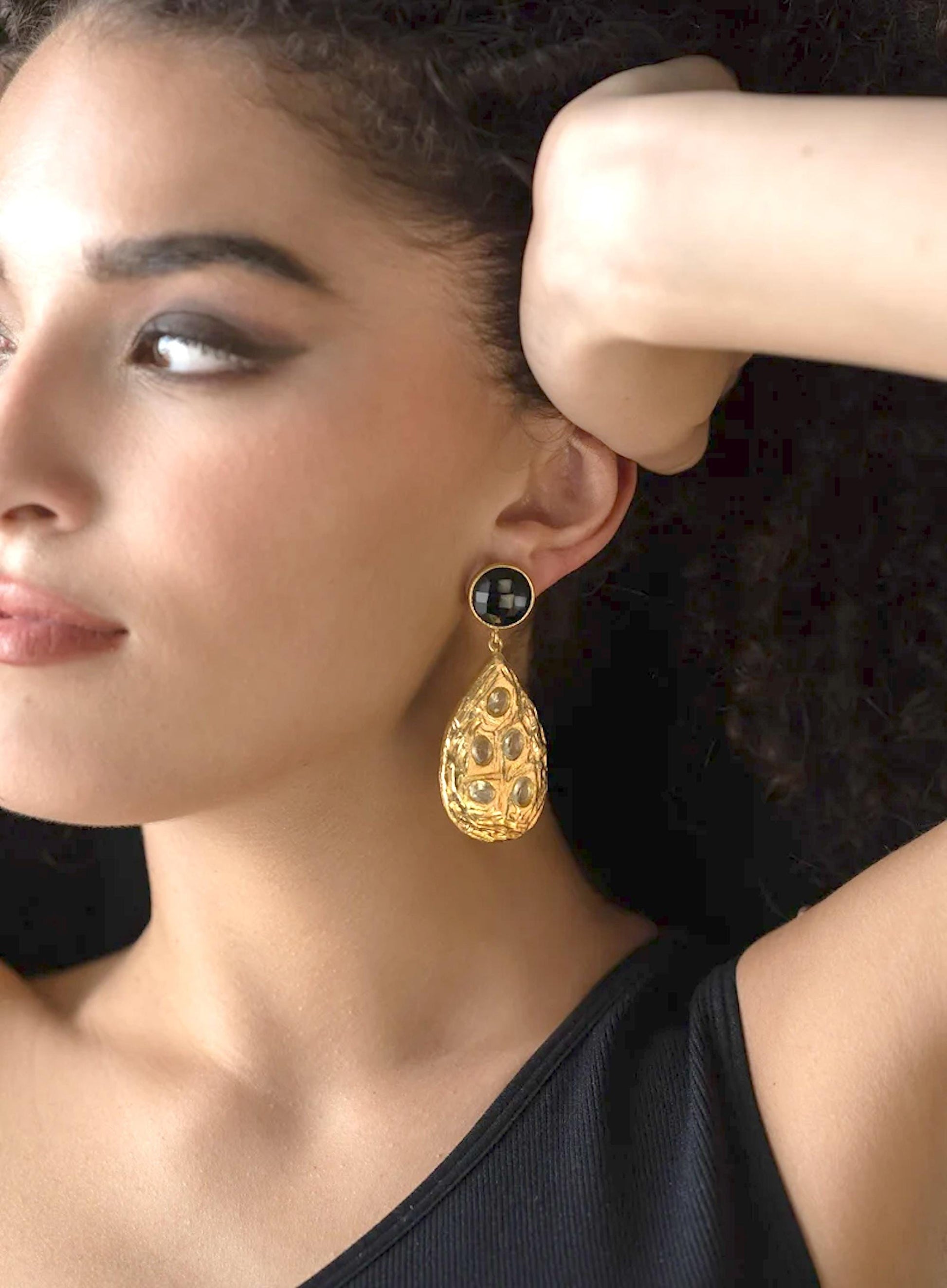 The Enache Black Teardrop Dangle Earrings TheEnache
