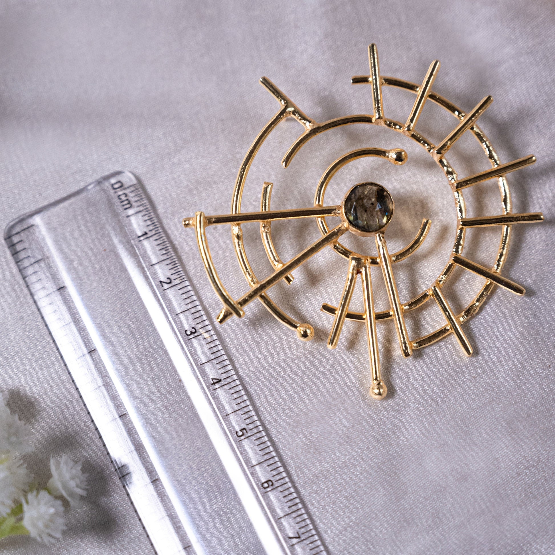 The Enache Geometric Gold Stud Earrings TheEnache