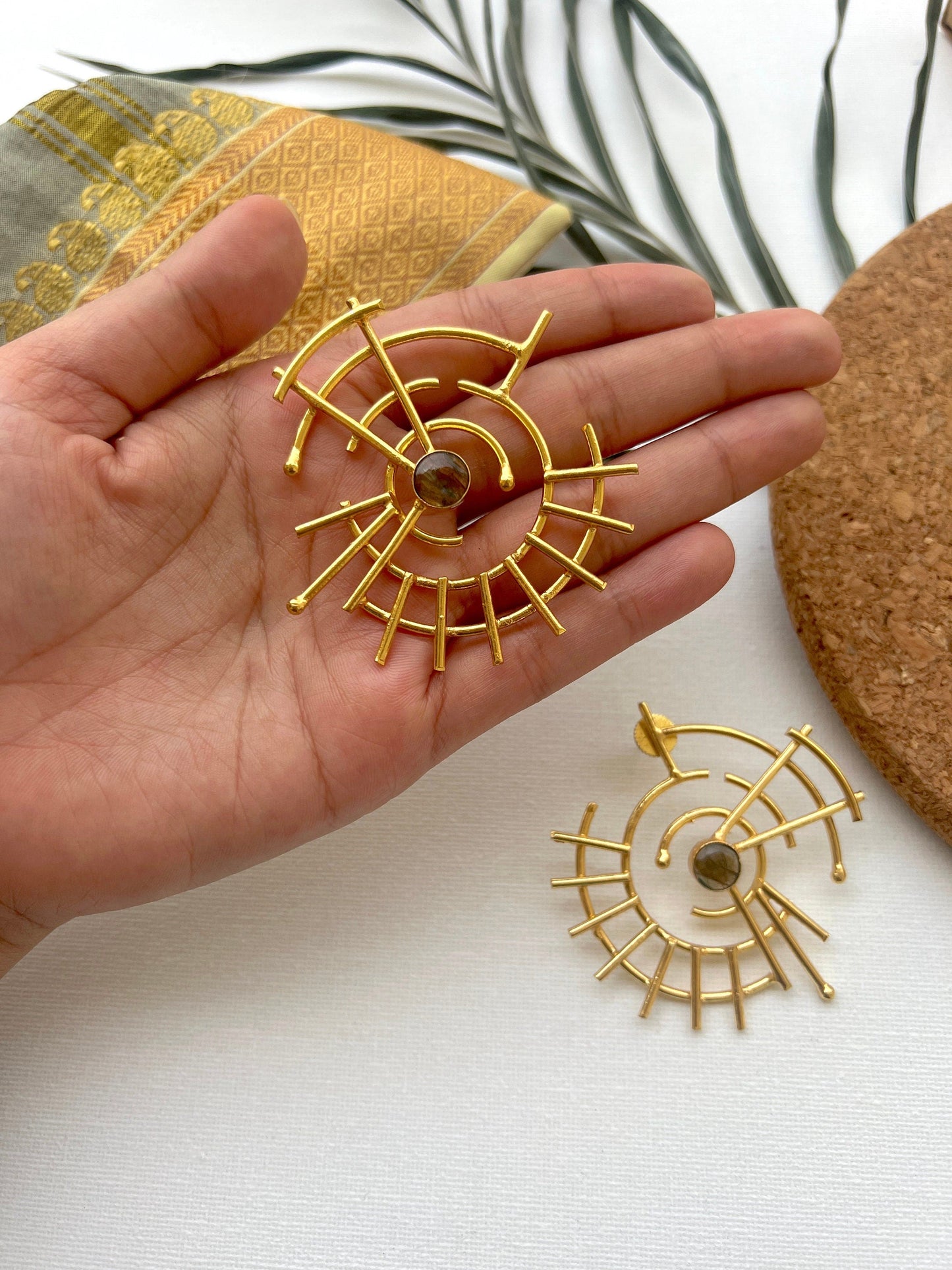 The Enache Geometric Gold Stud Earrings TheEnache