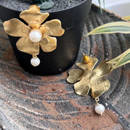 The Enache Heer Rani Floral Pearls - Oversized Gold Pearl Flower Statement Earrings TheEnache