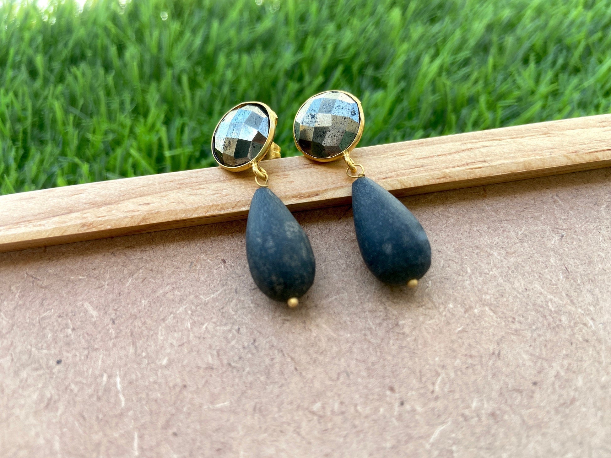 The Enache Pyrite Black Dangle Earrings TheEnache