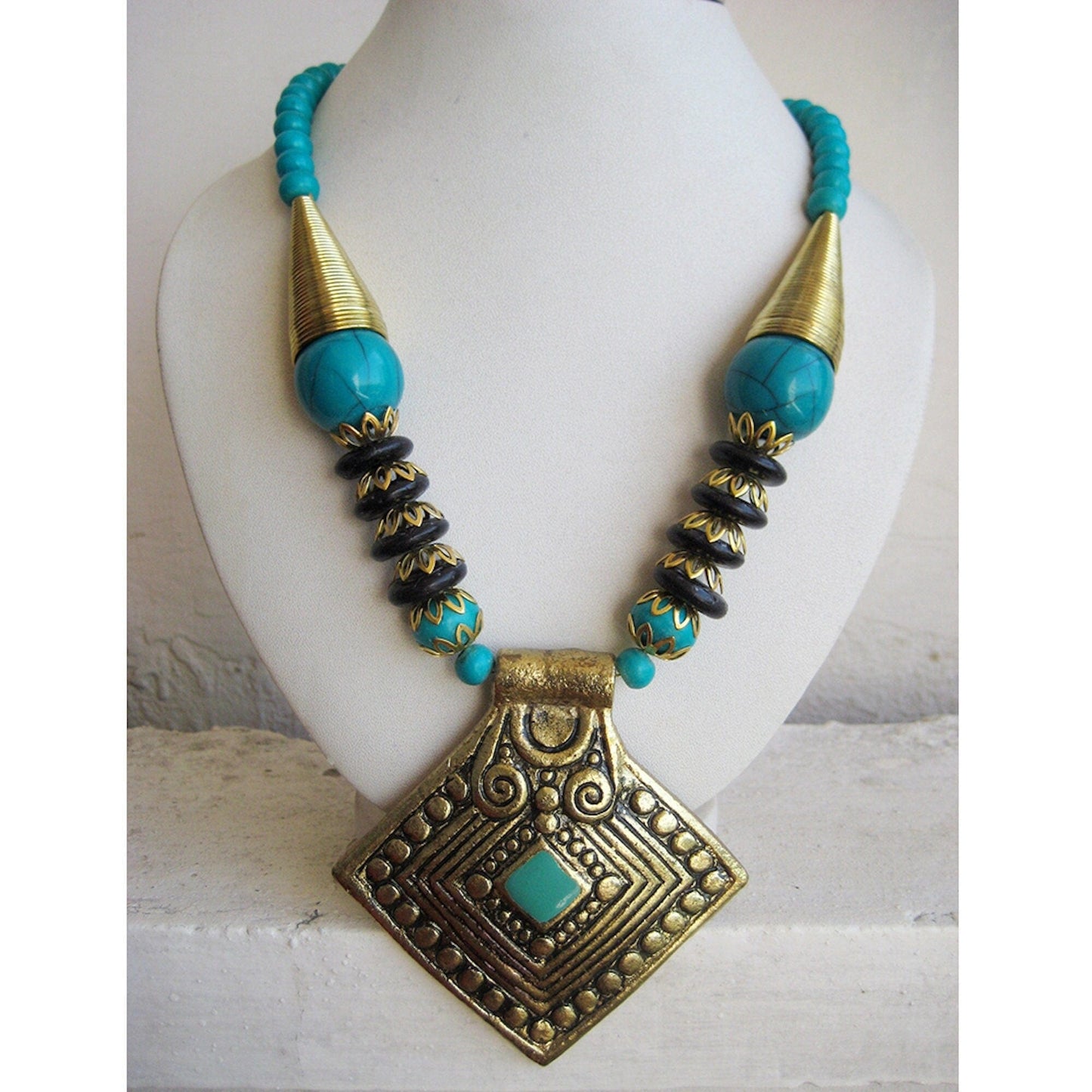 The Enache Turquoise Pendant Boho Necklace TheEnache